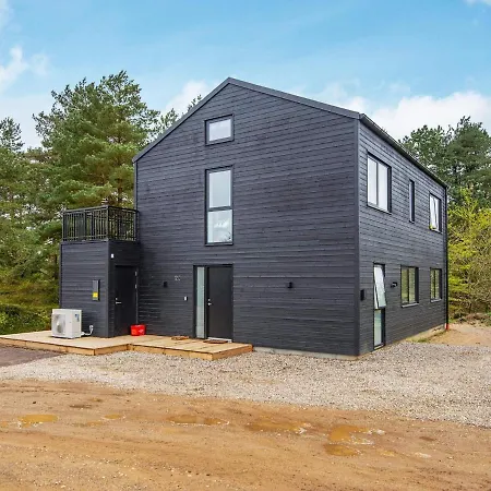 Luxury Retreat With Sauna Vakantiehuis Sønderby