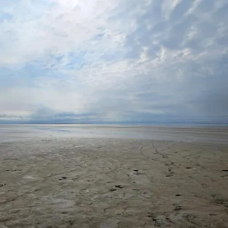 Luxury Retreat With Sauna - By Traum Dom wakacyjny *