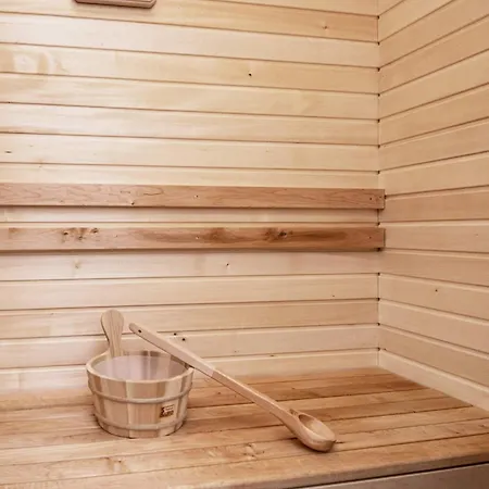 別荘 Luxury Retreat With Sauna